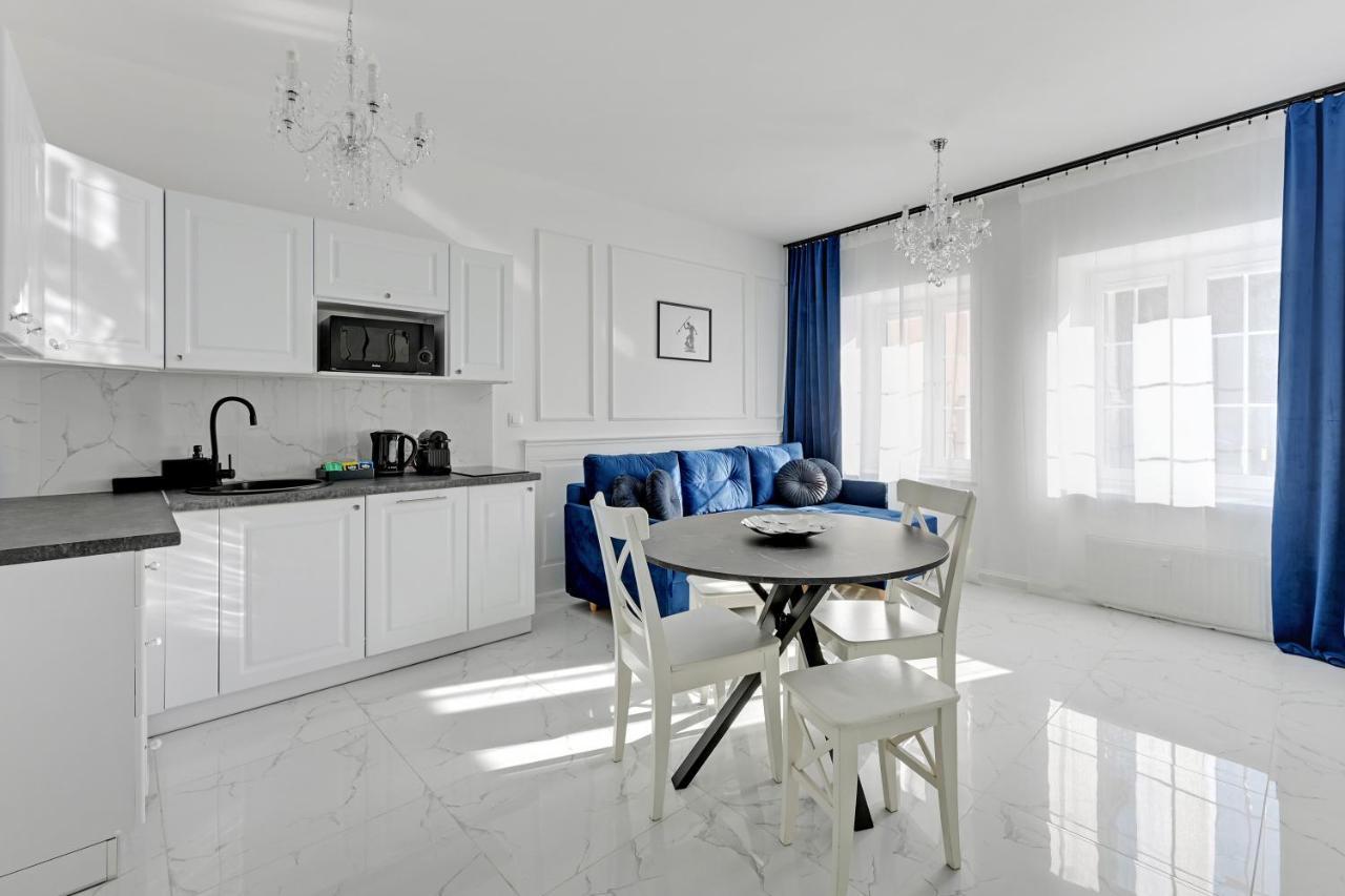 Dluga Boutique Apartment By Downtown Apartments กดัญสก์ ภายนอก รูปภาพ